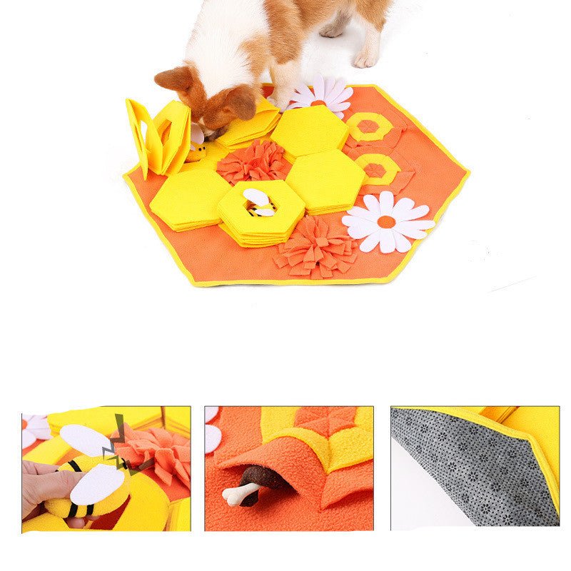 Pet Bee Sniffing Pad Dog Hide Food Training Supplies